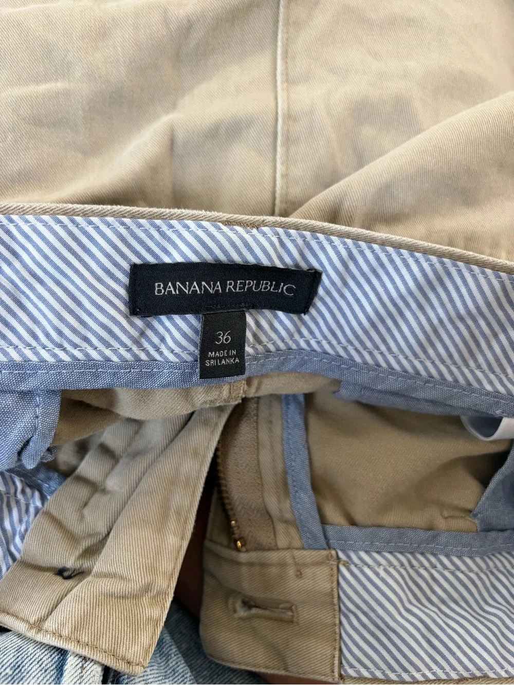 Banana Republic chinos khaki shorts, Sz 36